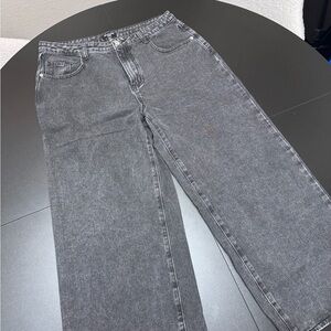 PrettyLittleThing low rise Charcoal Denim Pants